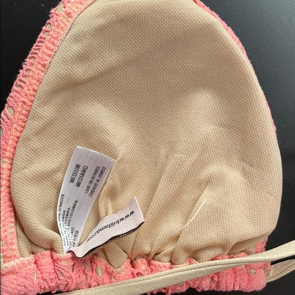 Luli Fama shimmery bikini - Picture 2 of 6